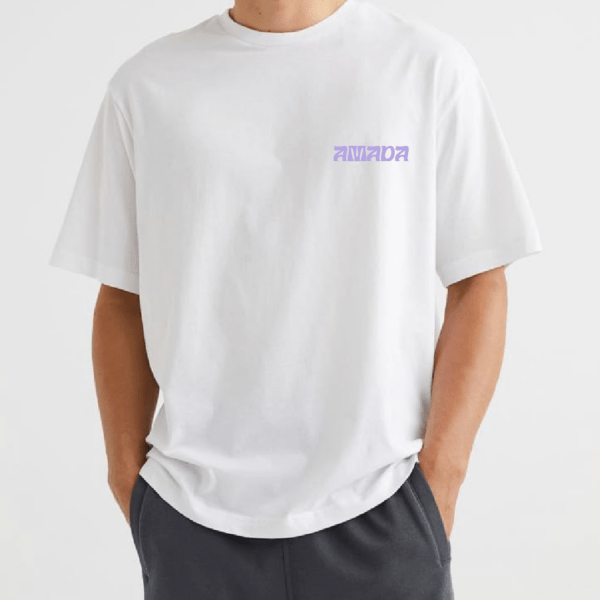Polera Amada Diseño Mundo Blanca Oversize - Imagen 2
