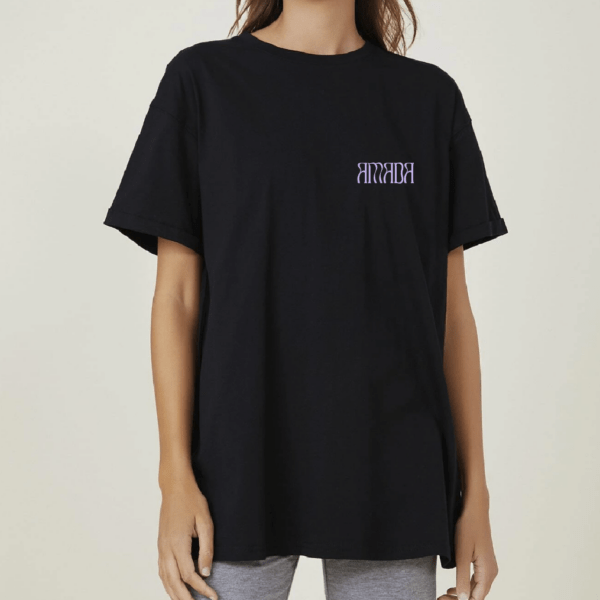 Polera Amada Diseño Corazón negro Oversize - Imagen 2
