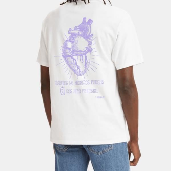 Polera Amada Diseño Corazón blanca Oversize